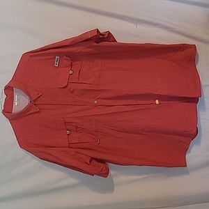 Men's Columbia shirt.